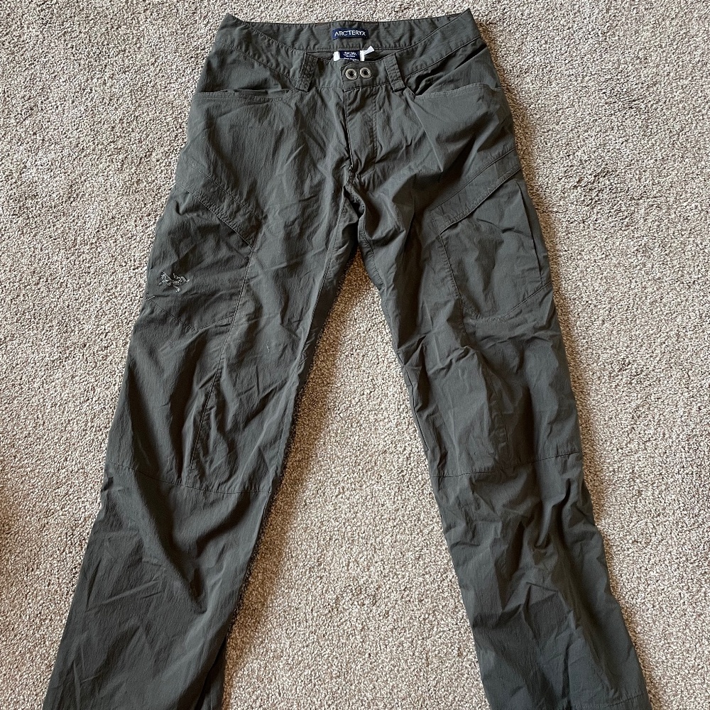 Men's lightweight hiking pants